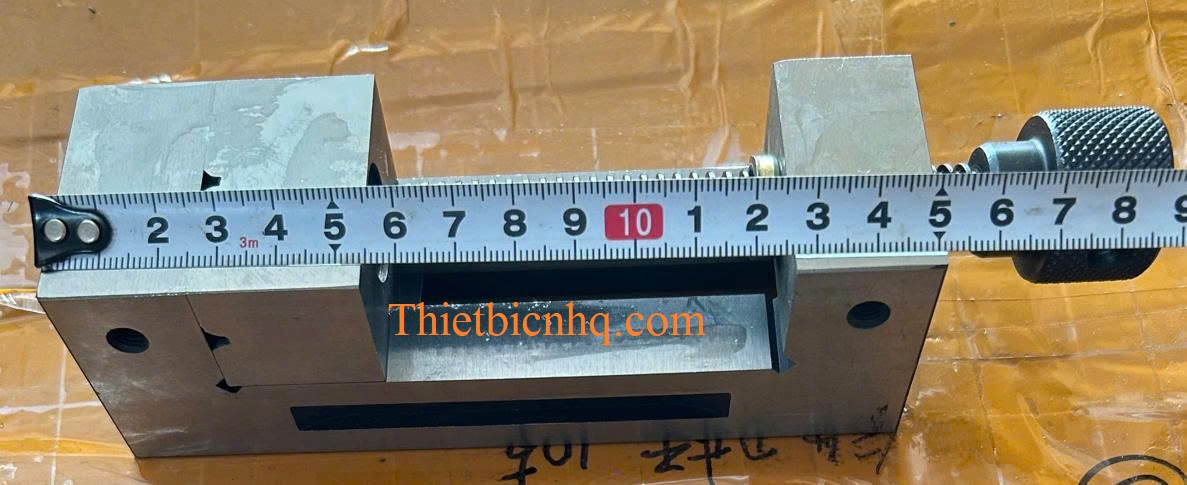 Chiều dài ê tô mài QGG50